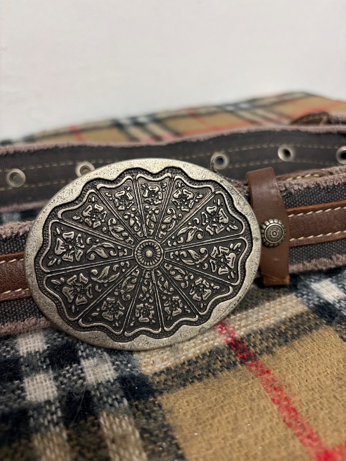Vintage Western Boho Belt Metal Floral Buckle Brown Canvas Leather Style — gambar 2