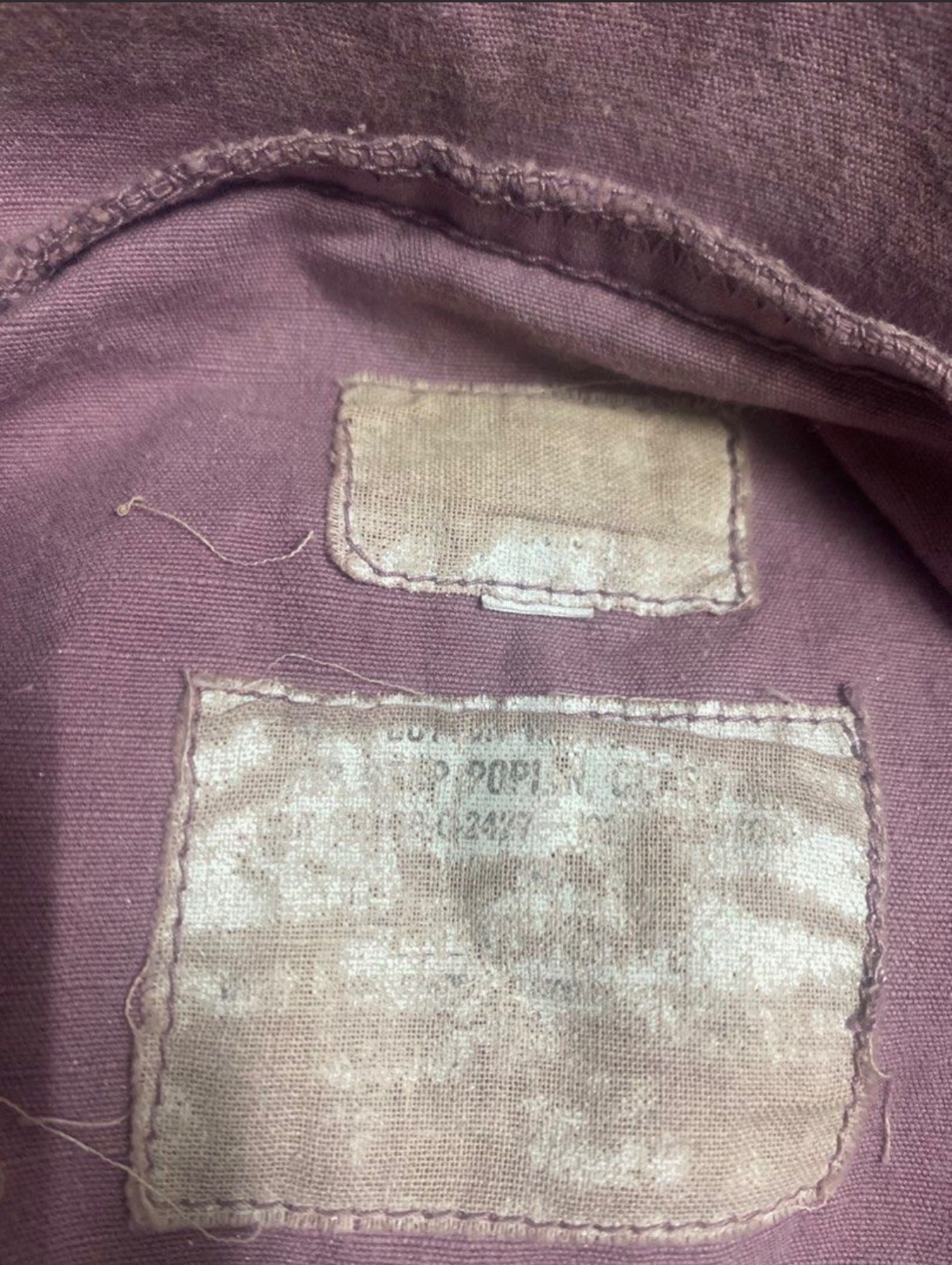 Vintage French Army M47/M64 Poplin Anorak Smock (Overdyed Purple) – Military Hooded Pullover — gambar 3