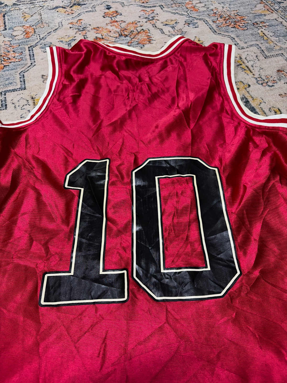 Shohoku Slam Dunk Basketball Jersey Red Number 10 — gambar 4