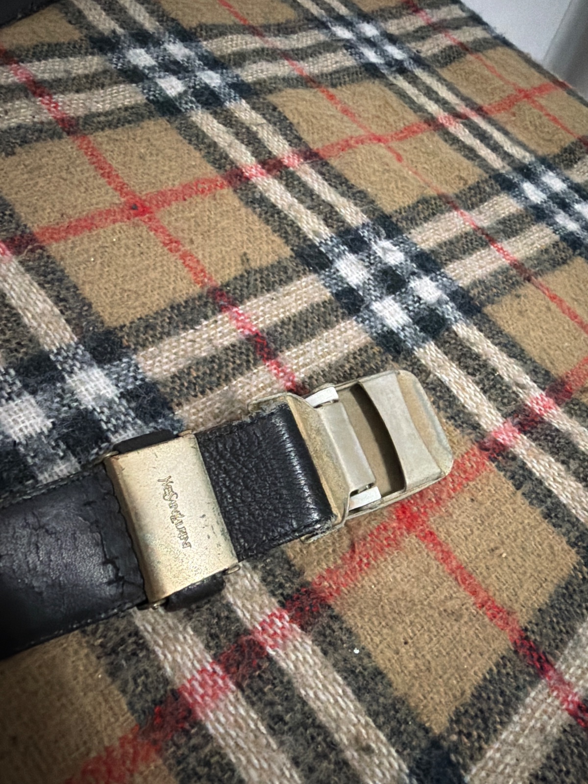 Rare Vintage YSL Leather Belt yves saint Laurent — gambar 2