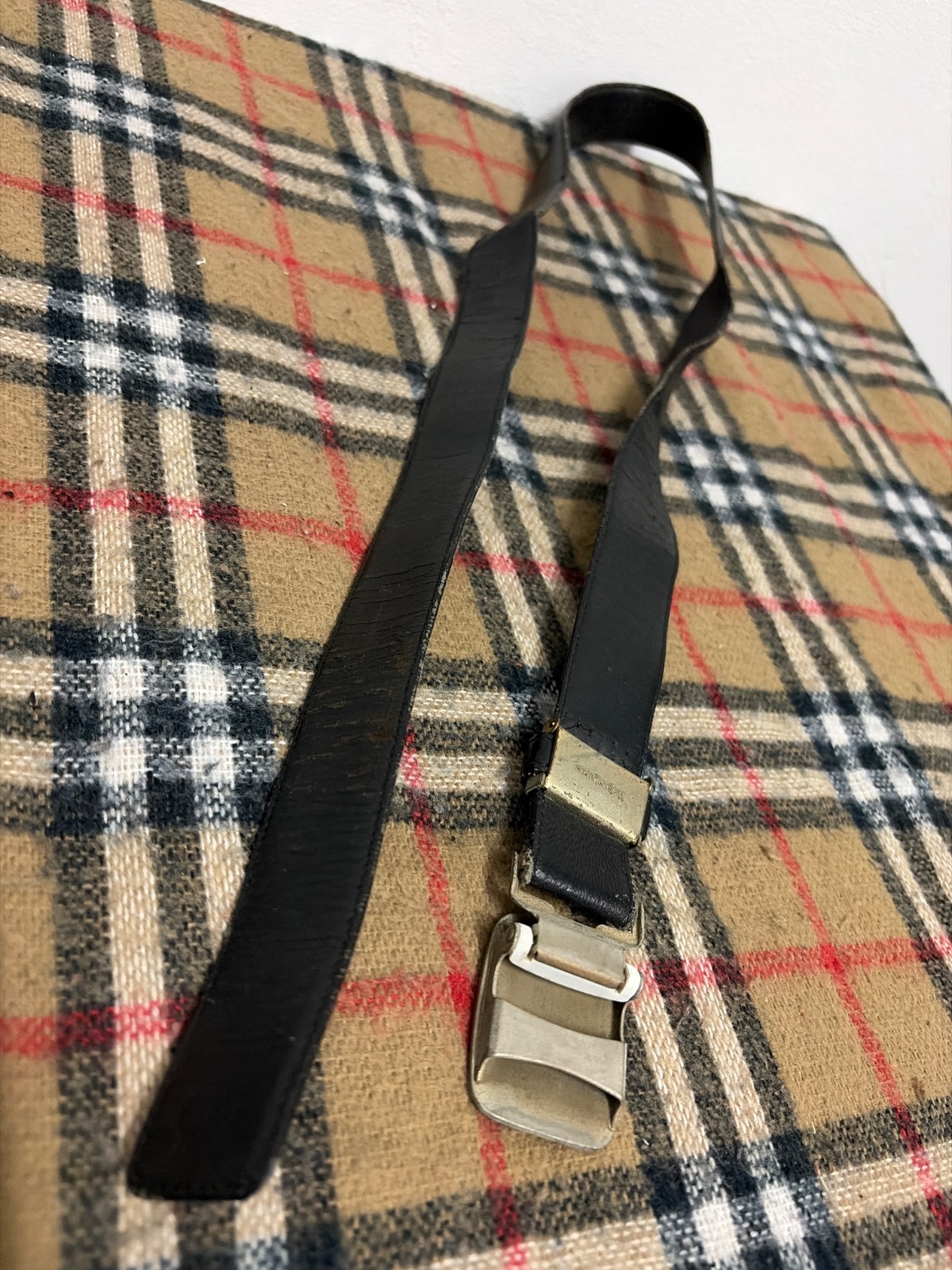 Rare Vintage YSL Leather Belt yves saint Laurent — gambar 5