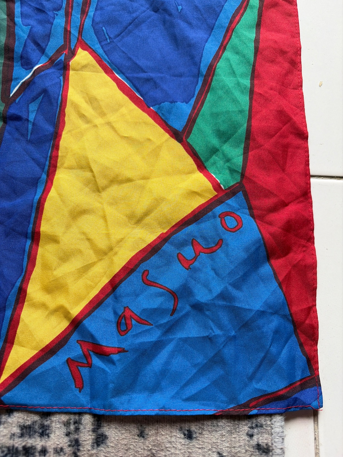 Vintage Japanese Masuo Designer Scarf Abstract Geometric Multicolor 100% Polyester 31”x 31” — gambar 2