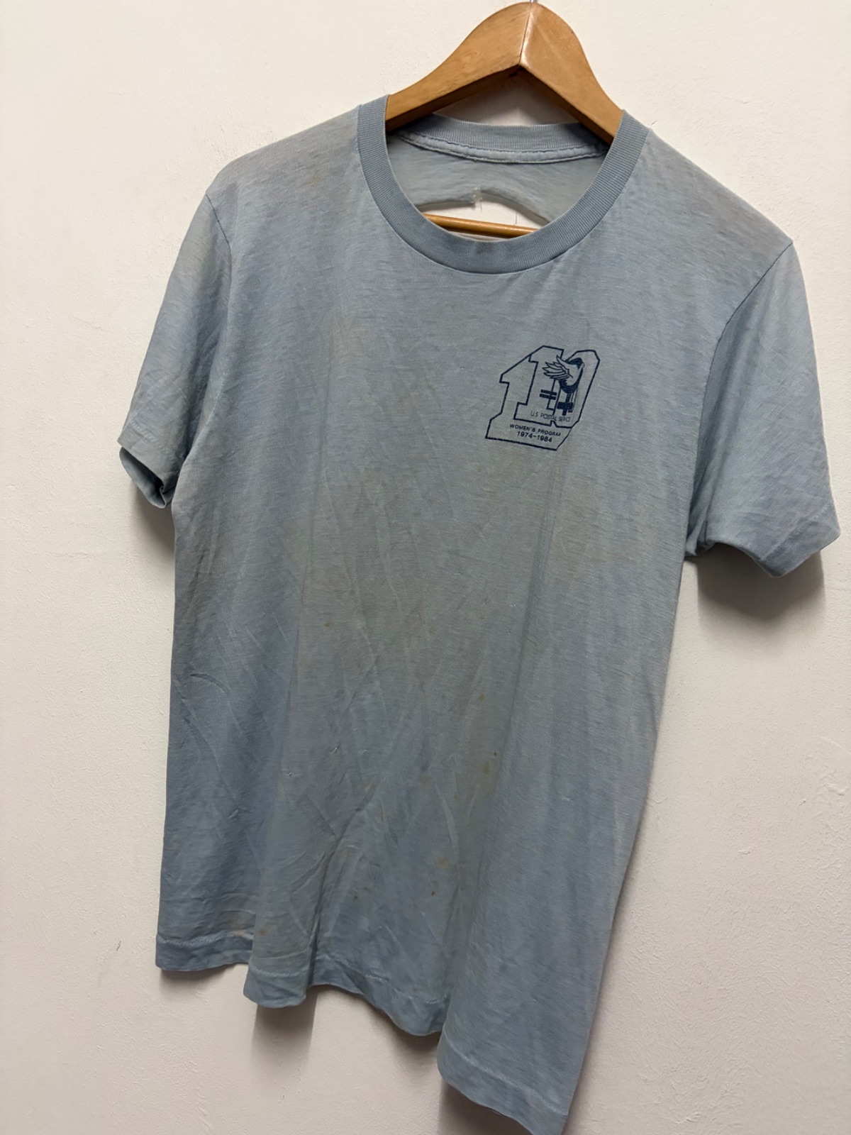 Vintage 1984 U.S. Postal Service Women’s Program W.I.N.G.S. T-Shirt — gambar 5