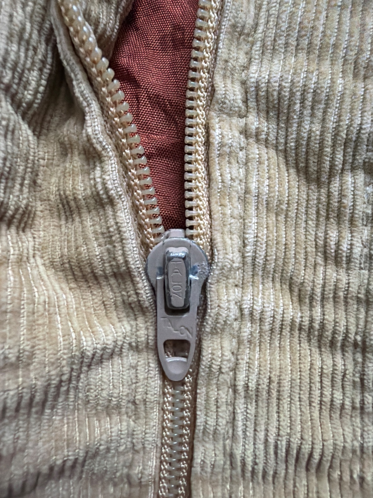 Brad Whitney Carmel-By-The-Sea California Tan Corduroy Jacket — gambar 4