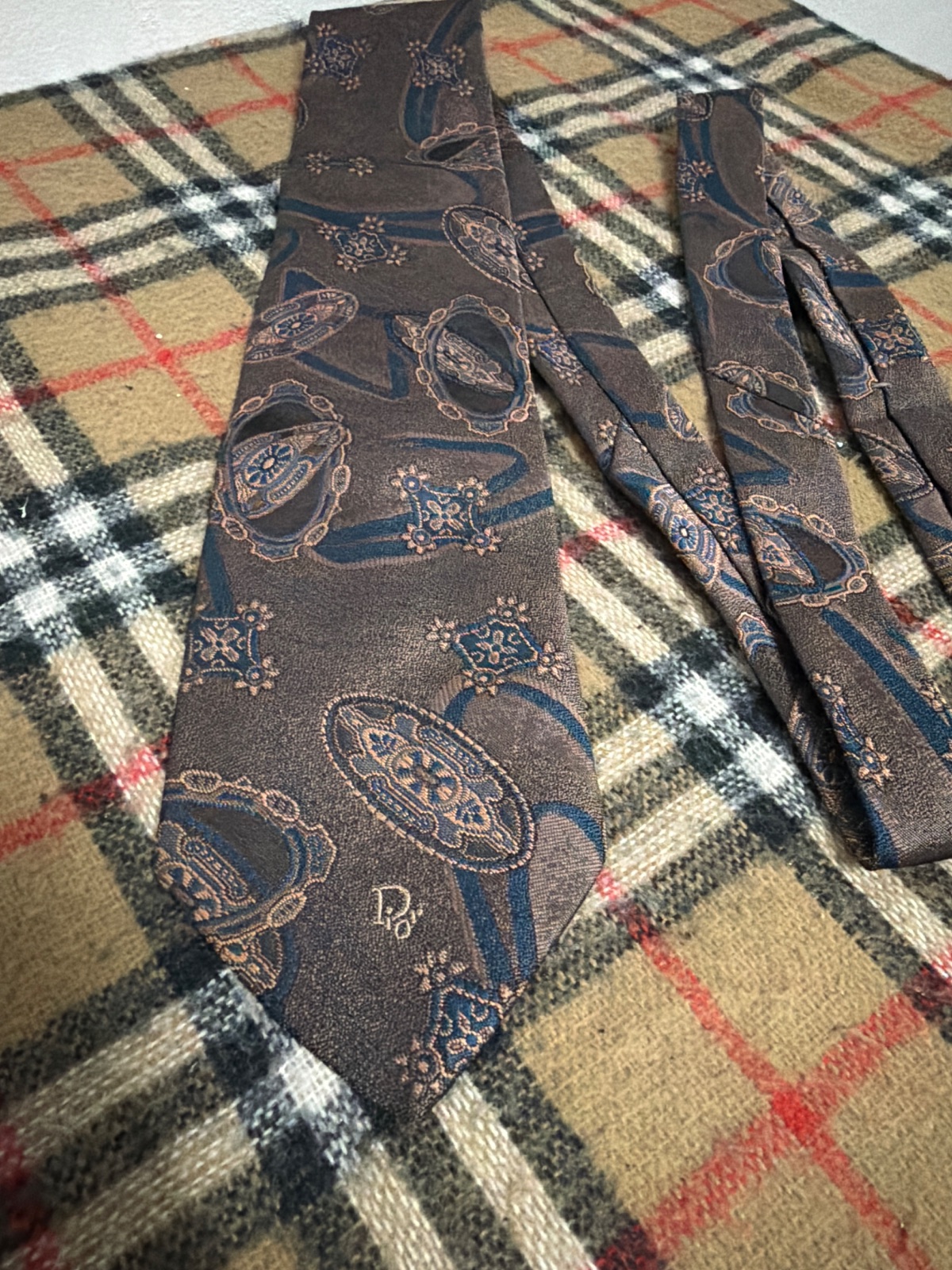 Vintage Christian Dior Monsieur 100% Silk Necktie Watch Jewellery Pattern Made in USA — gambar 2