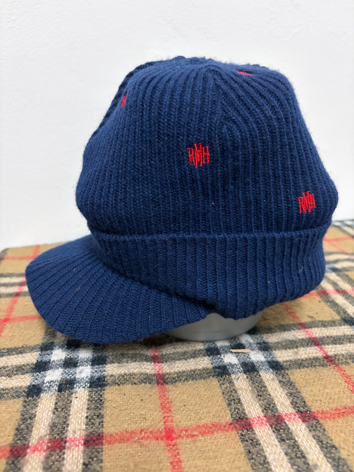 Vintage Mad Hectic Destroy Japan Knit Brim Beanie Cap Navy Blue — gambar 2
